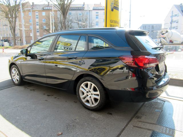 Opel Astra ST 1.5D Aut. Business - Samsaru's Car Outlet