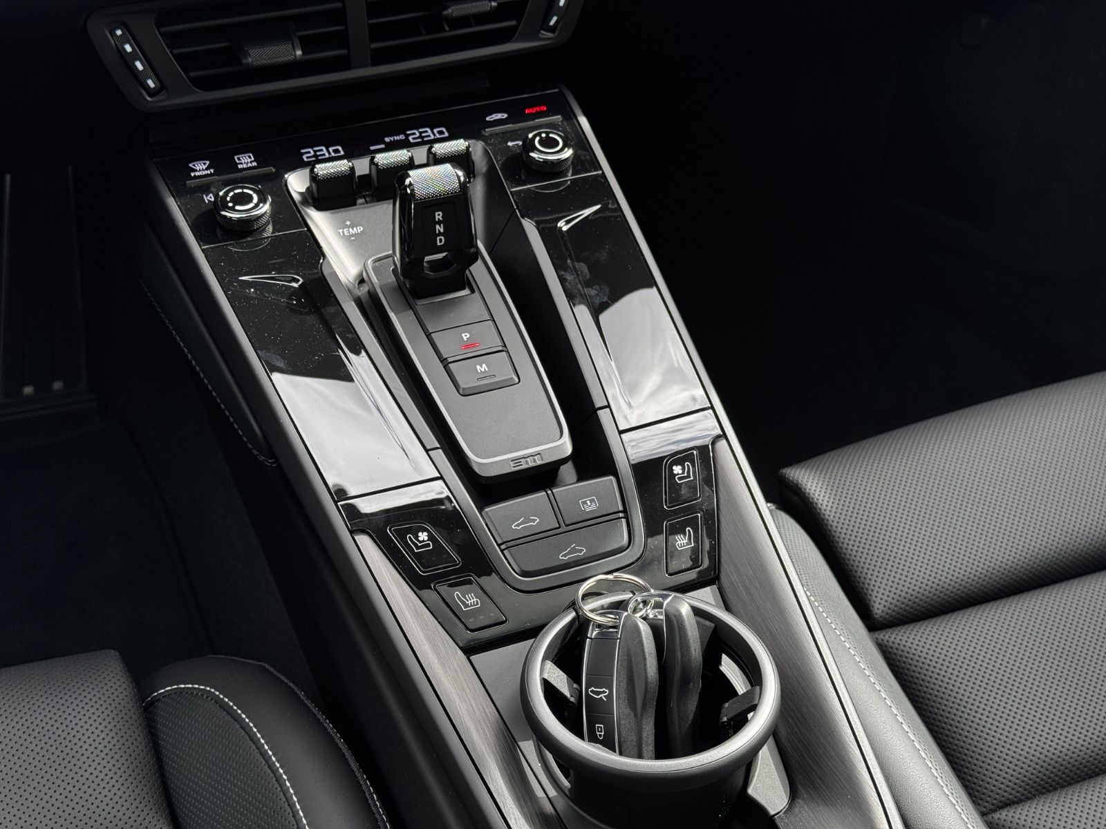 Porsche 992.2 911 Carrera 4 GTS T-Hybrid*LIFT*GLASDACH*