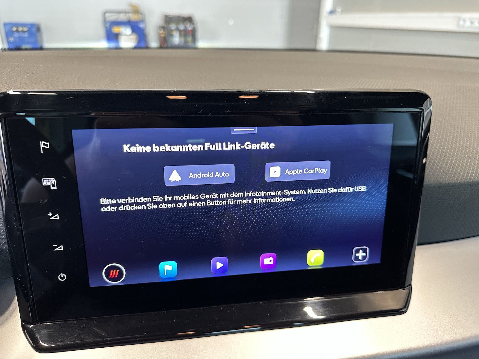 Seat Arona 1,5TSI DSG FR 18´´AHK Alcant. Full LED NAV