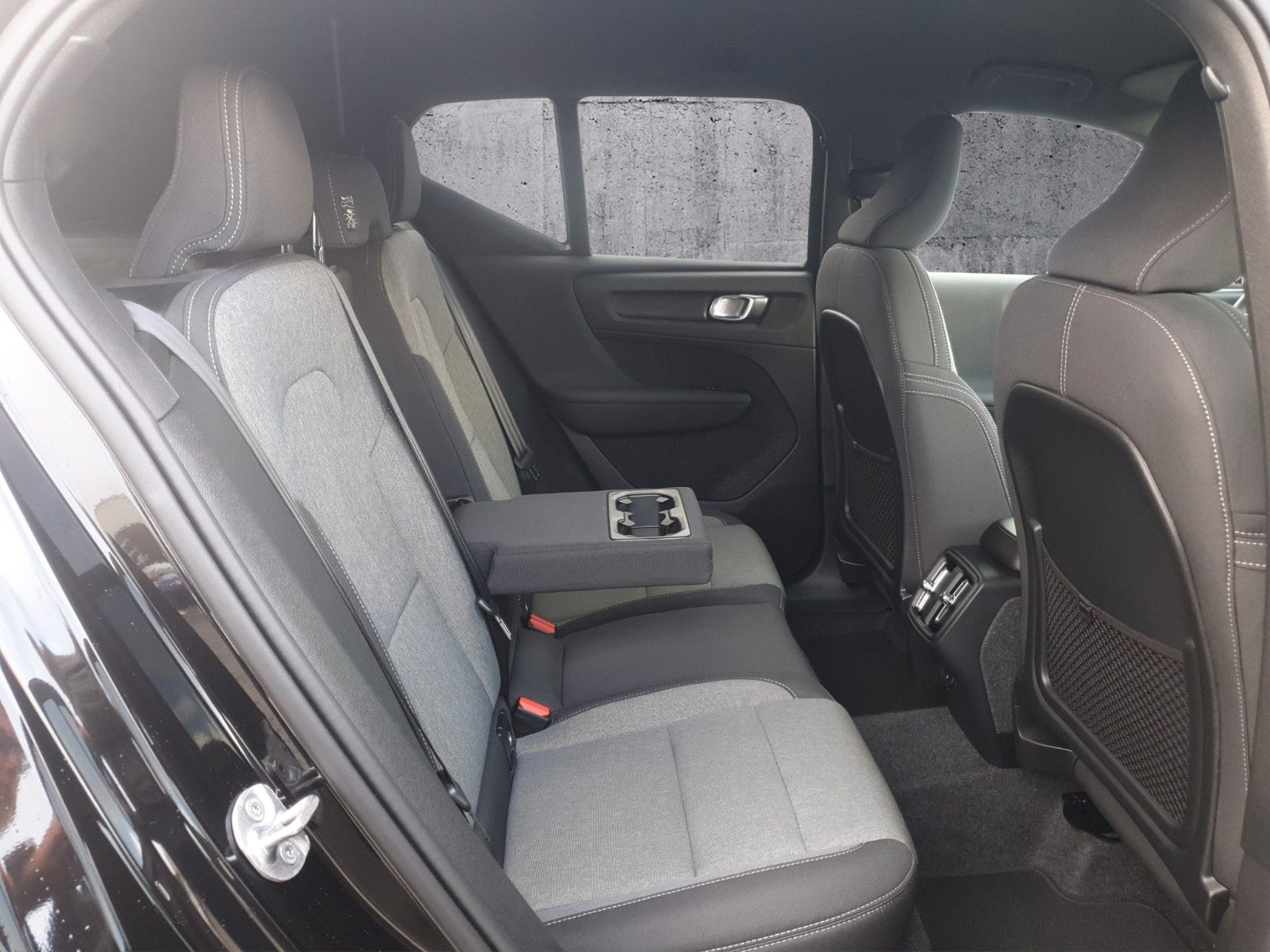 Volvo XC40 Core LED, WiPa, AHK, Alu, Allwetter