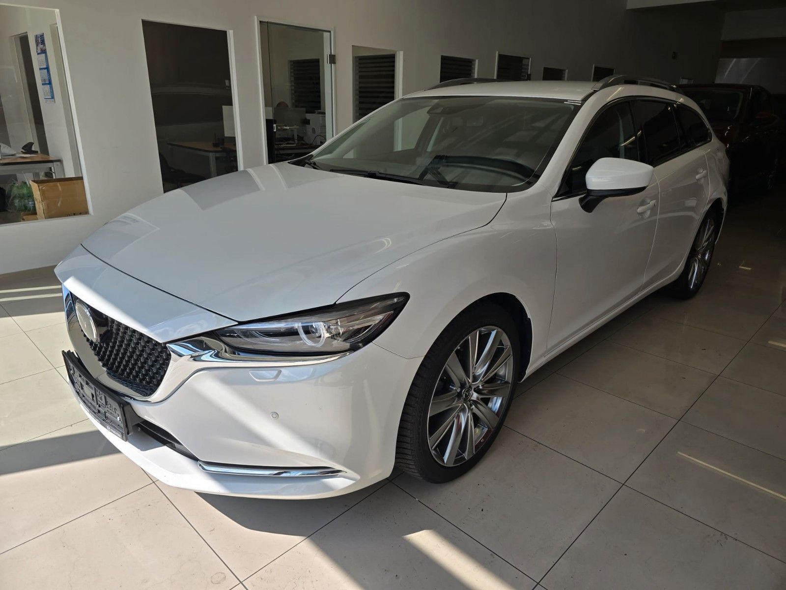 Mazda 6 Kombi Exclusive-Line *HUD*BOSE*SB*LEDER*360°