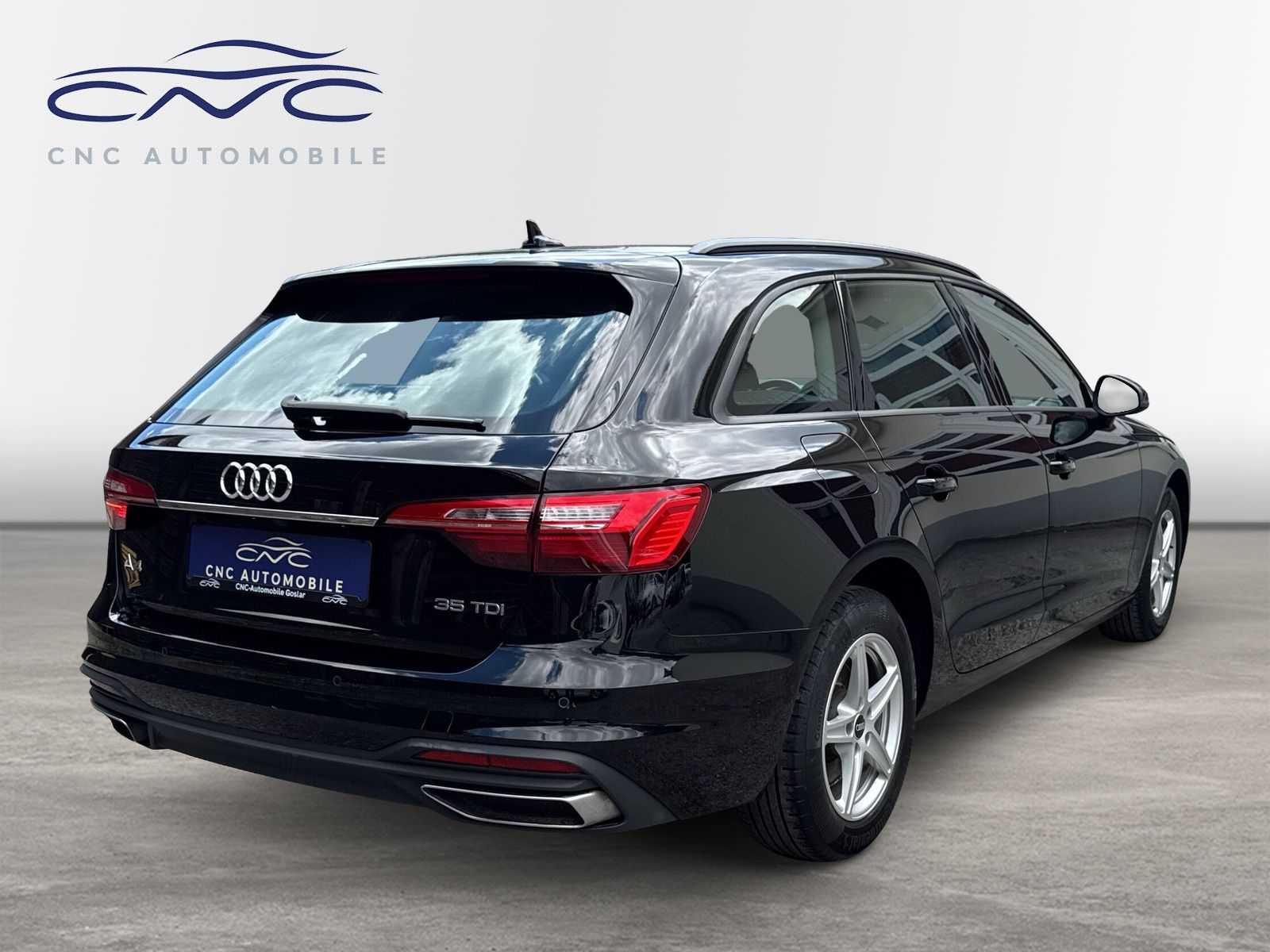 Audi A4 Avant 35 TDI S-Tronic - Samsaru's Car Outlet