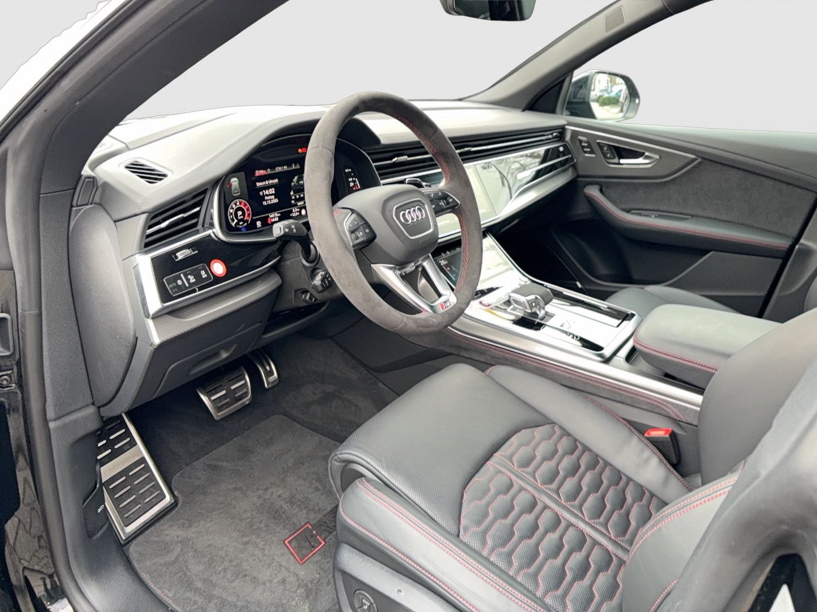 Audi RSQ8 performance All Black/Keramik/305km/h/RS-AG