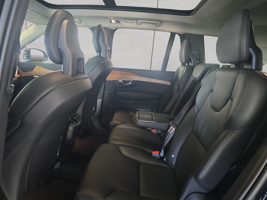 Volvo XC90 B5 D AWD Inscription - Samsaru's Car Outlet
