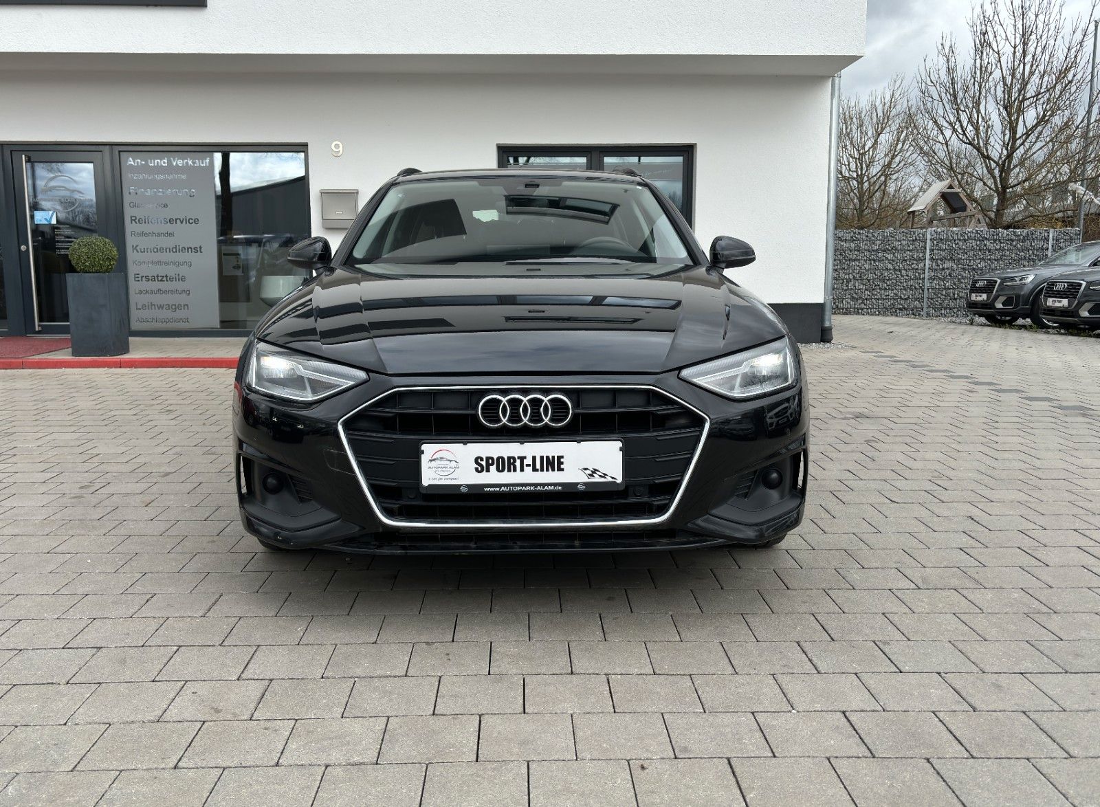 Audi A4 Avant 35 TDI S-Tronic - Samsaru's Car Outlet