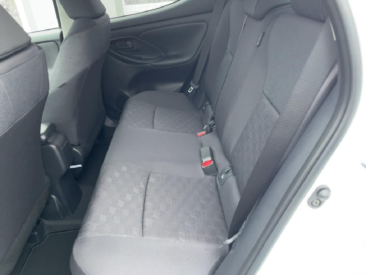 Toyota Yaris 1,5 Hybrid Teamplayer *Comfort-Paket*