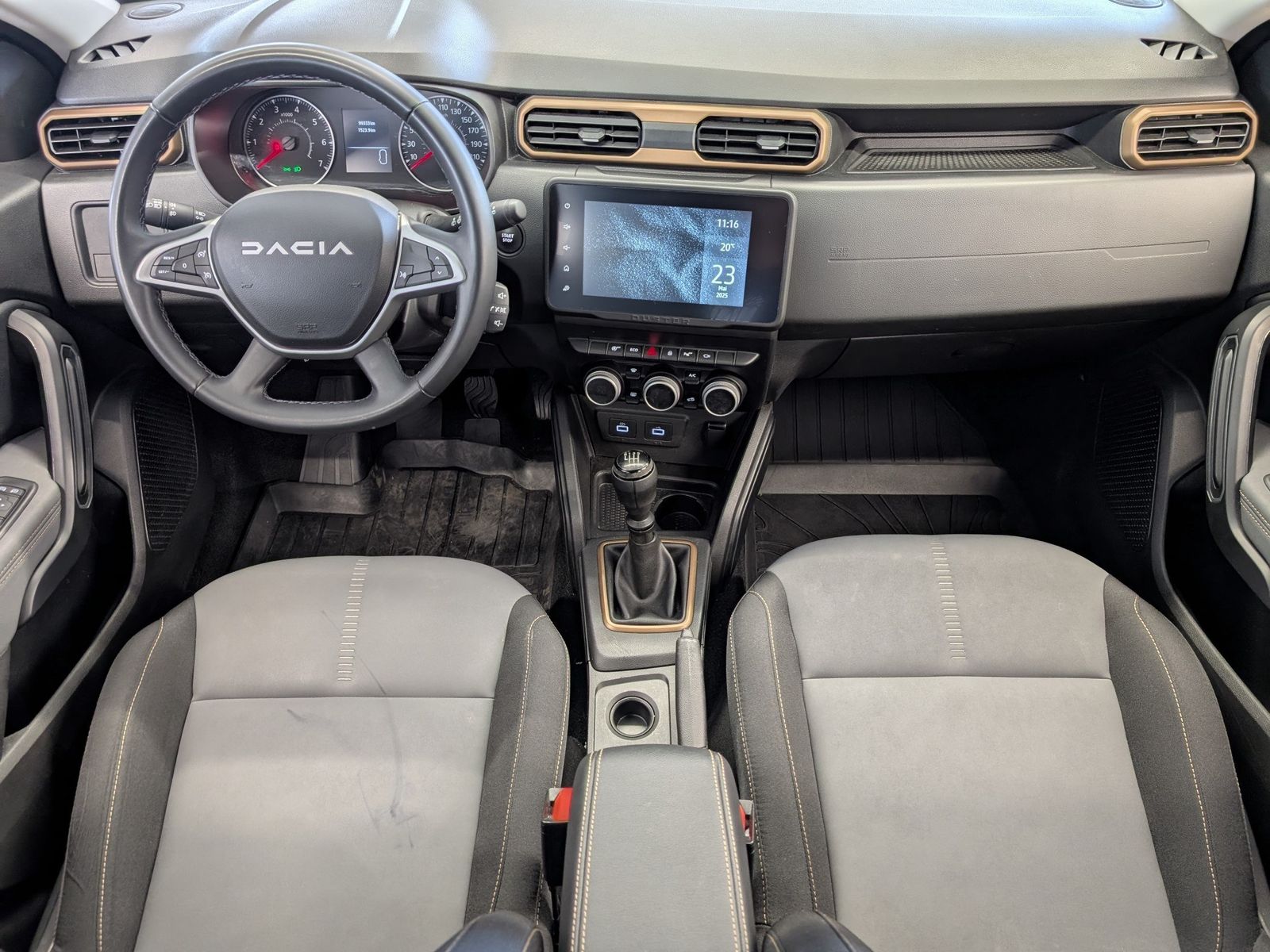 Dacia Duster 1.3 TCe Extreme 2WD - Samsaru's Car Outlet