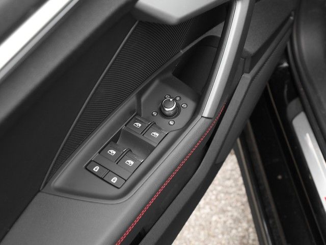 Audi A3 Allstreet 35 TFSI S line AHK LED ACC Navi+ LM