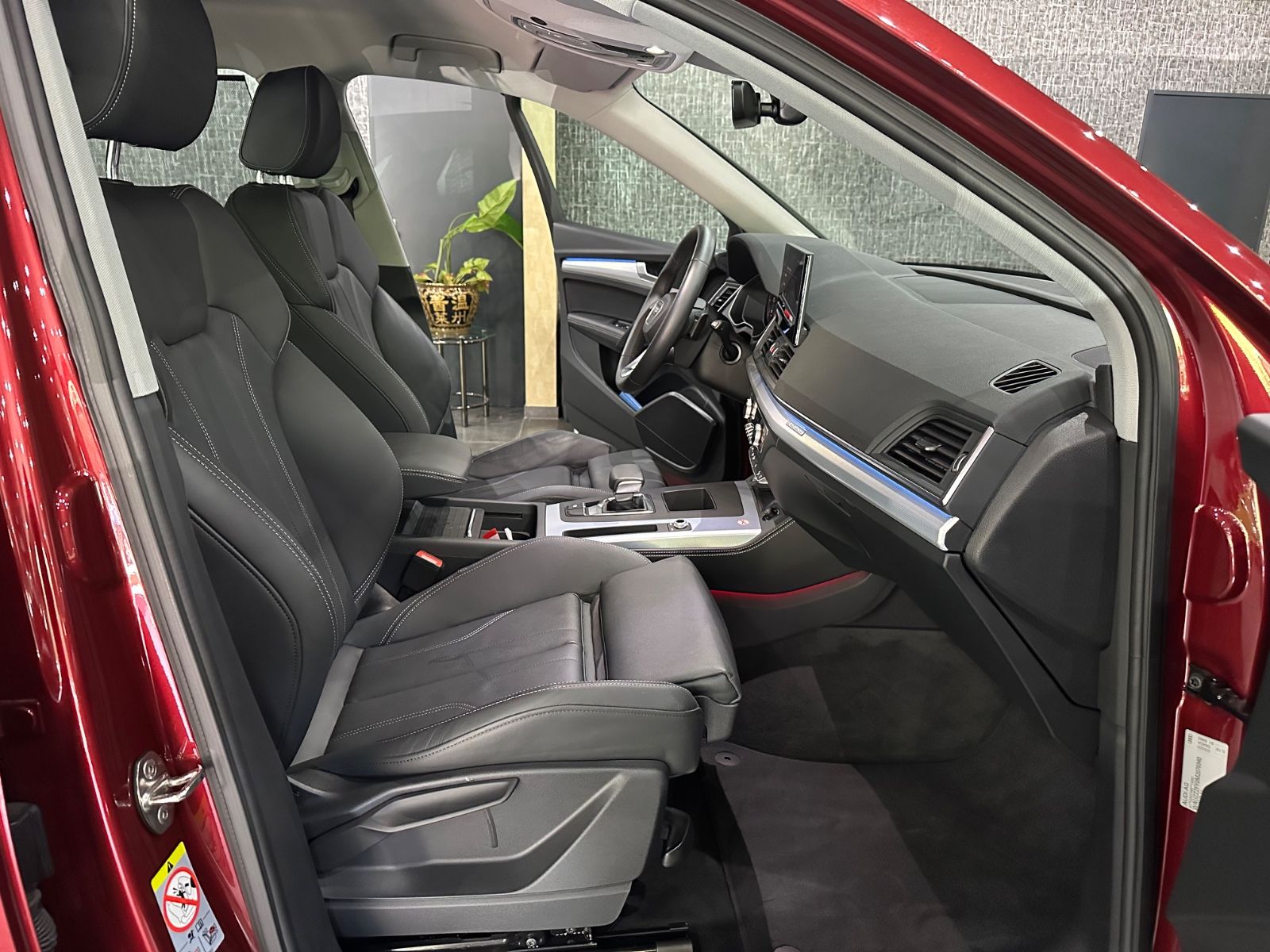 Audi Q5 50 TDI quattro - Samsaru's Car Outlet