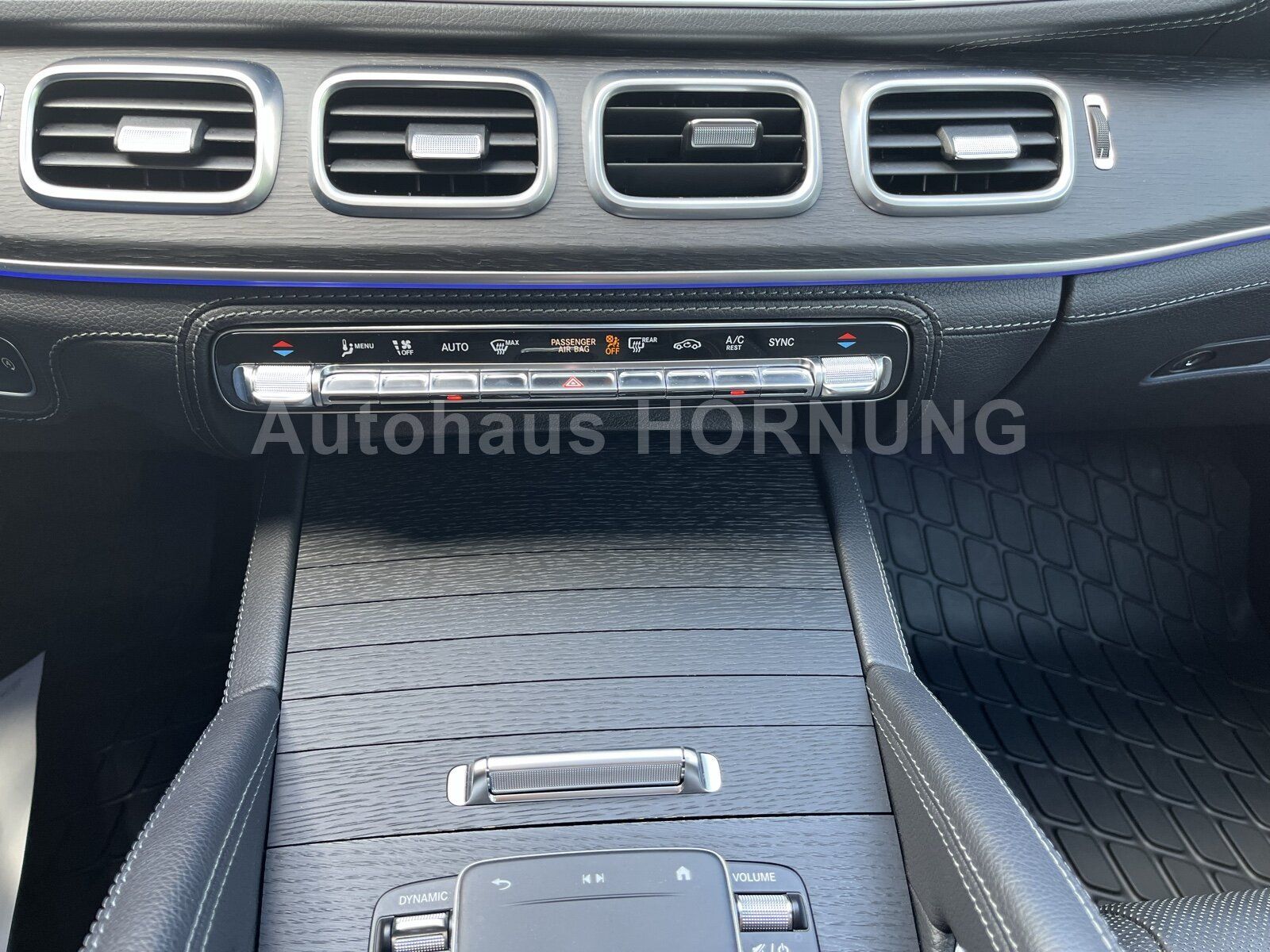 Mercedes-Benz GLE 400 d 4M/ExclusivP/Sound/Memoy/Pano/Massage.