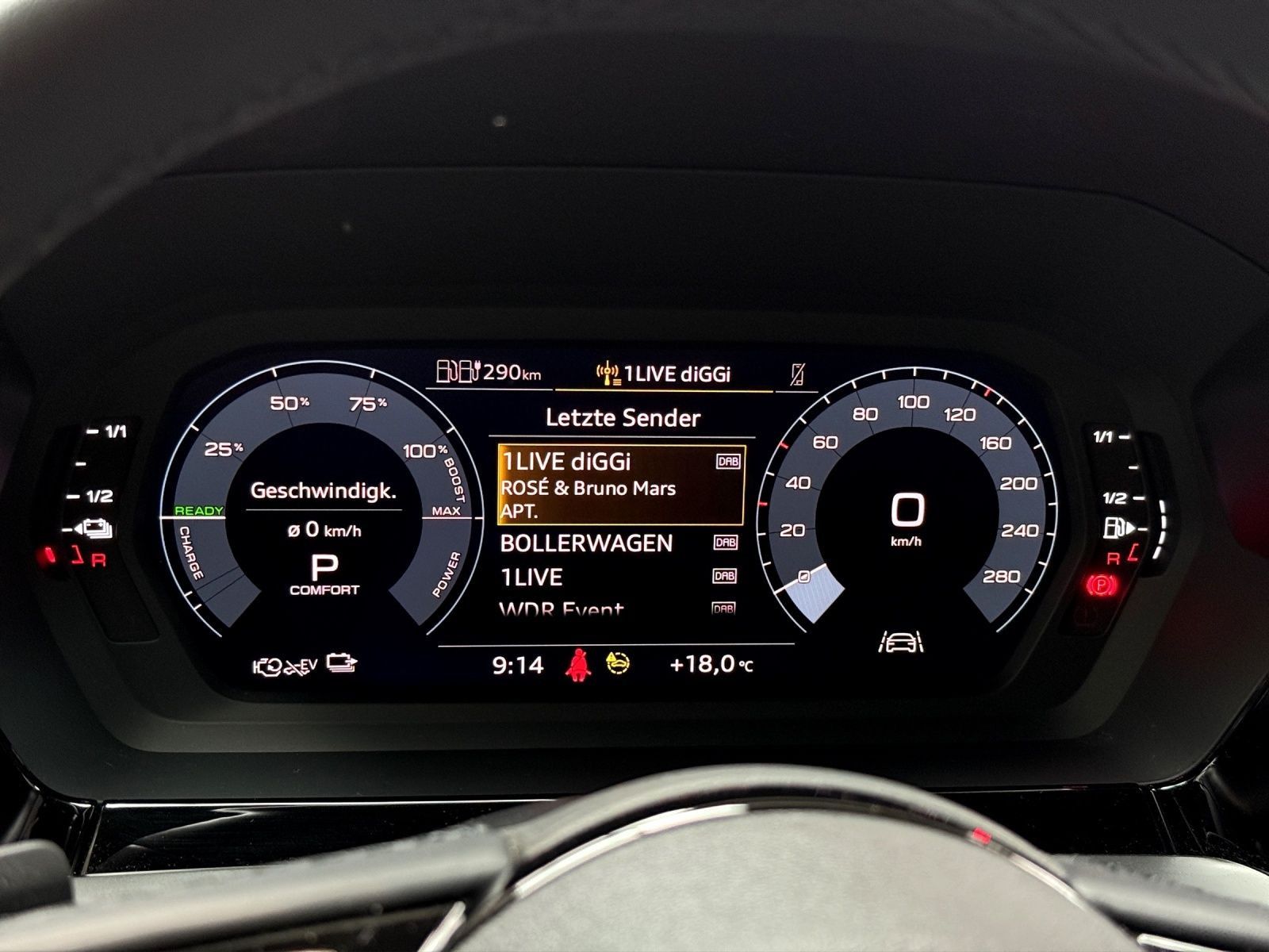 Audi A3 Sportback 45 TFSIe S LINE LED SITZHZ GJR LM17