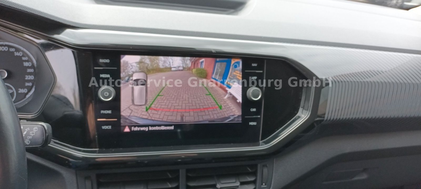 Volkswagen T-Cross - Samsaru's Car Outlet