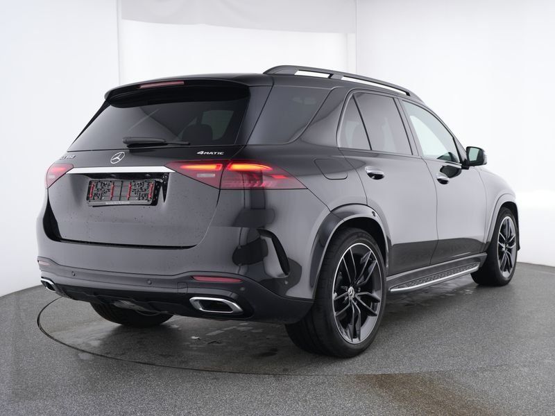 Mercedes-Benz GLE 450 4M AMG*AHK*Pano*22"*Night*Burmester*360*