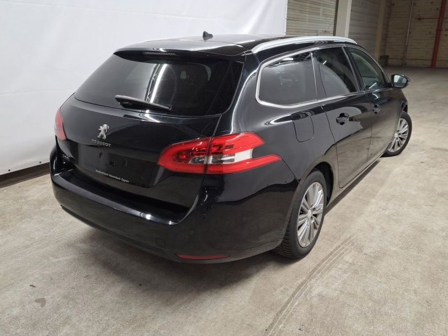 Peugeot 308 SW Allure 1.5D - Samsaru's Car Outlet