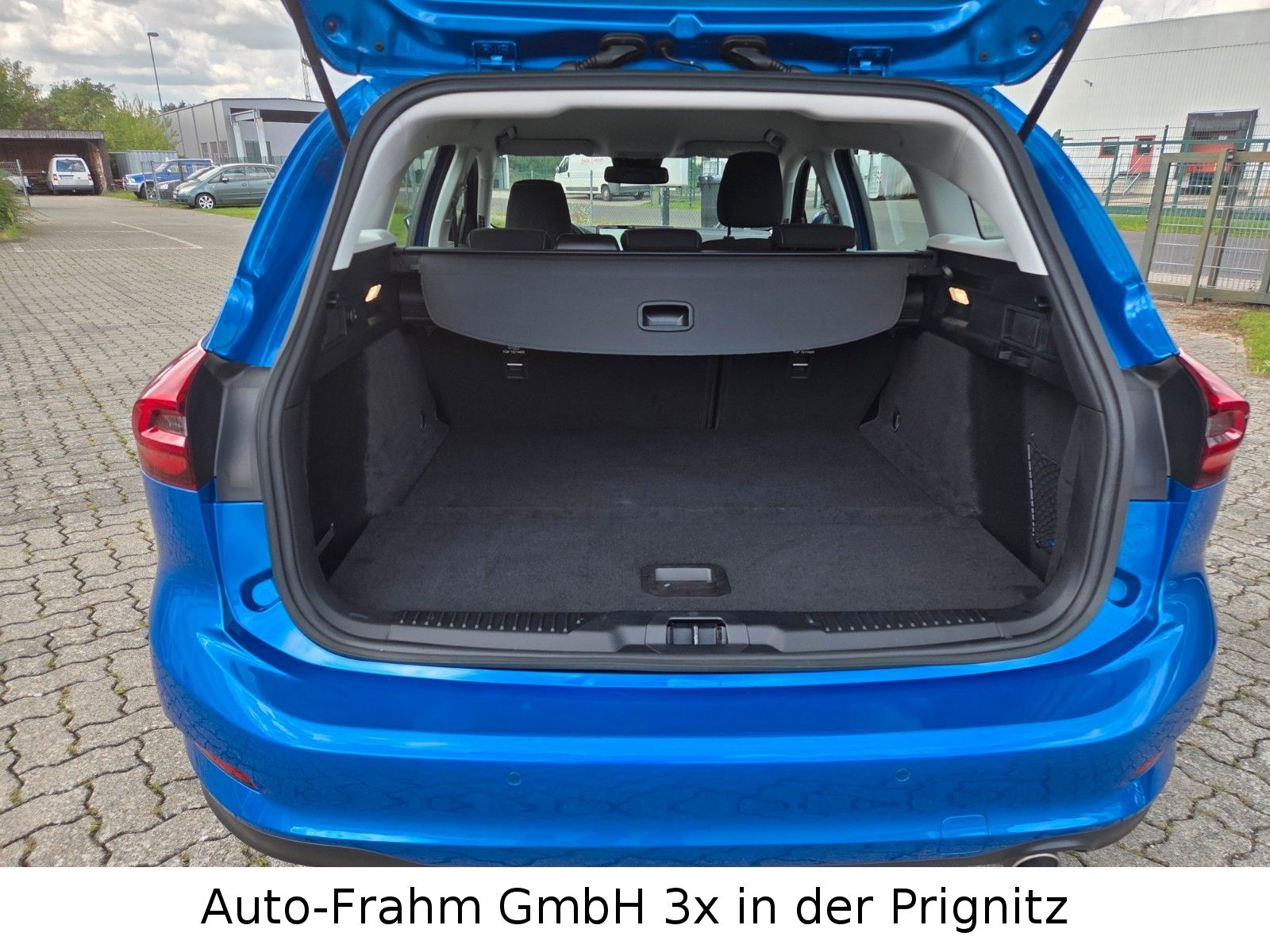 Ford Focus Turnier Titanium LED NAVI