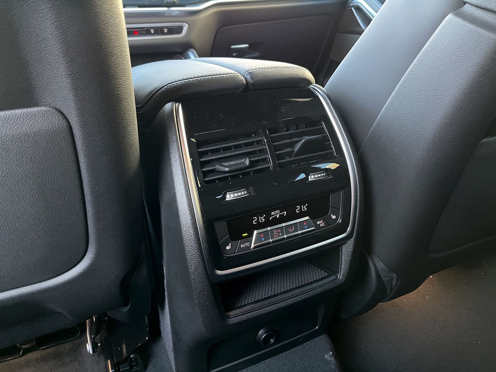 BMW X6 xDrive40d M Sport Pro 22"LM AHK Standheizung