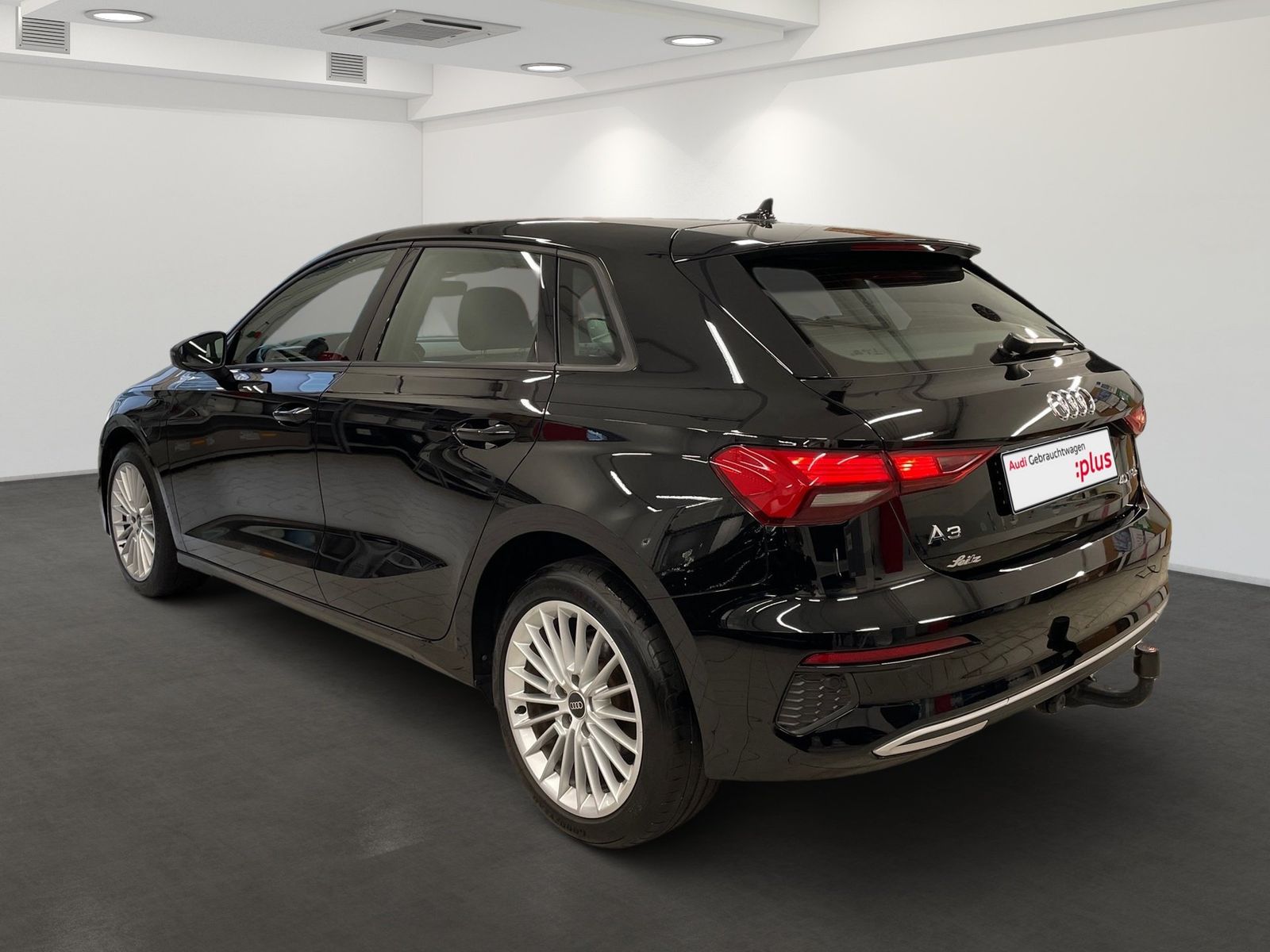Audi A3 Sportback 40 TFSI e advanced *AHK*NAVI*LED*