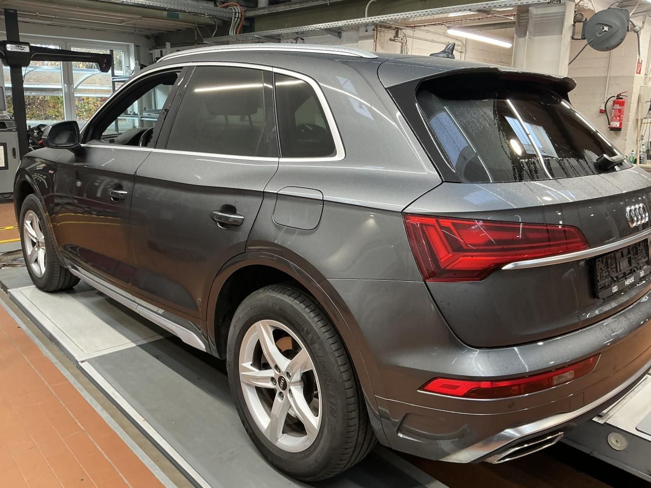 Audi Q5 50 TFSI e quattro S tronic S line Matrix|AHK