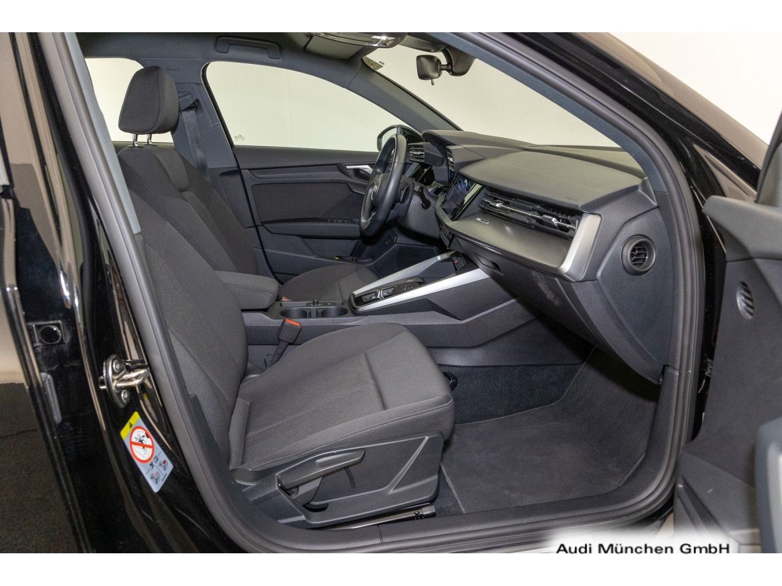 Audi A3 Sportback 40 TFSI e advanced S tronic - Samsaru's Car Outlet