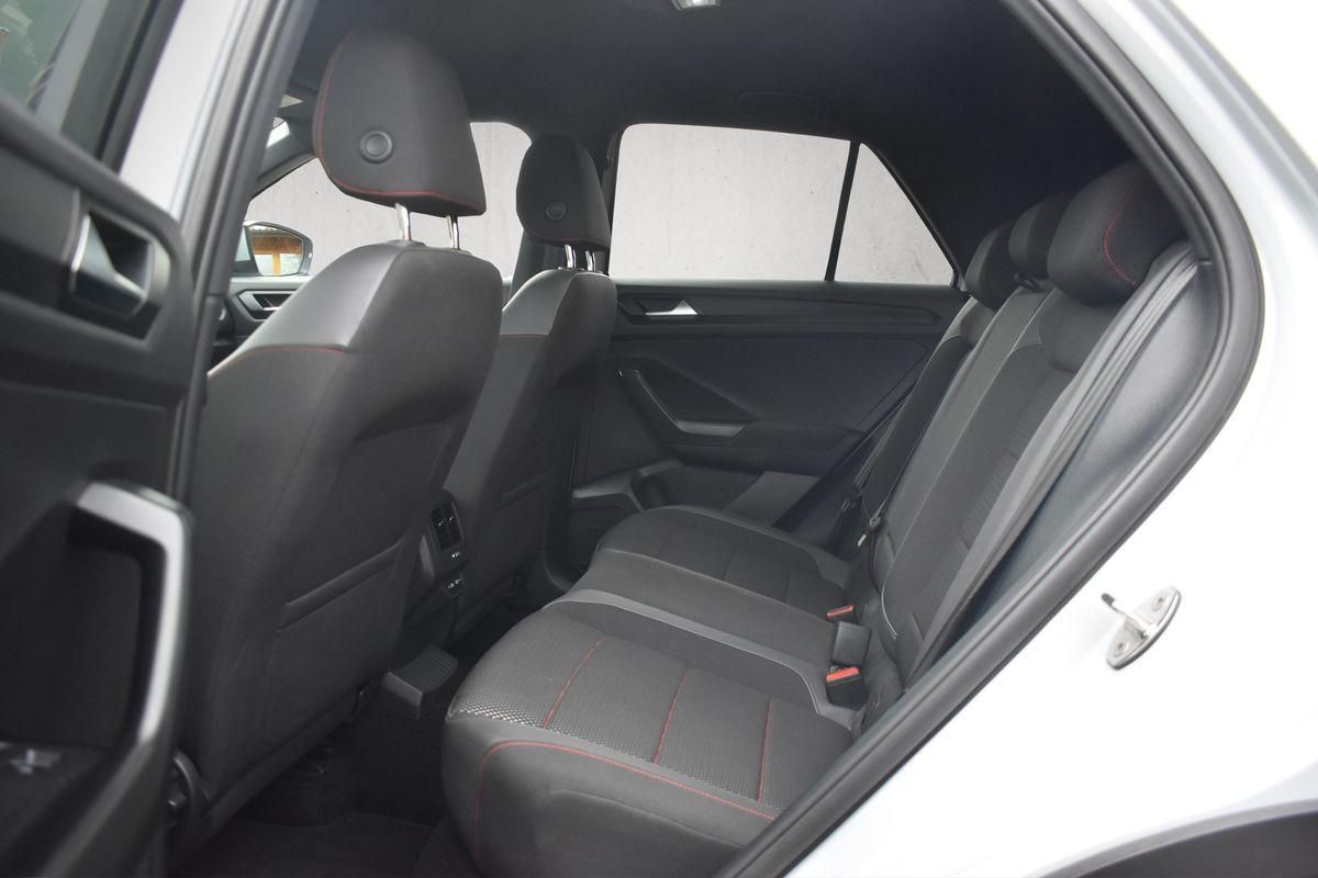Volkswagen T-Roc 1.5 TSI DSG Sport R-Line - Samsaru's Car Outlet