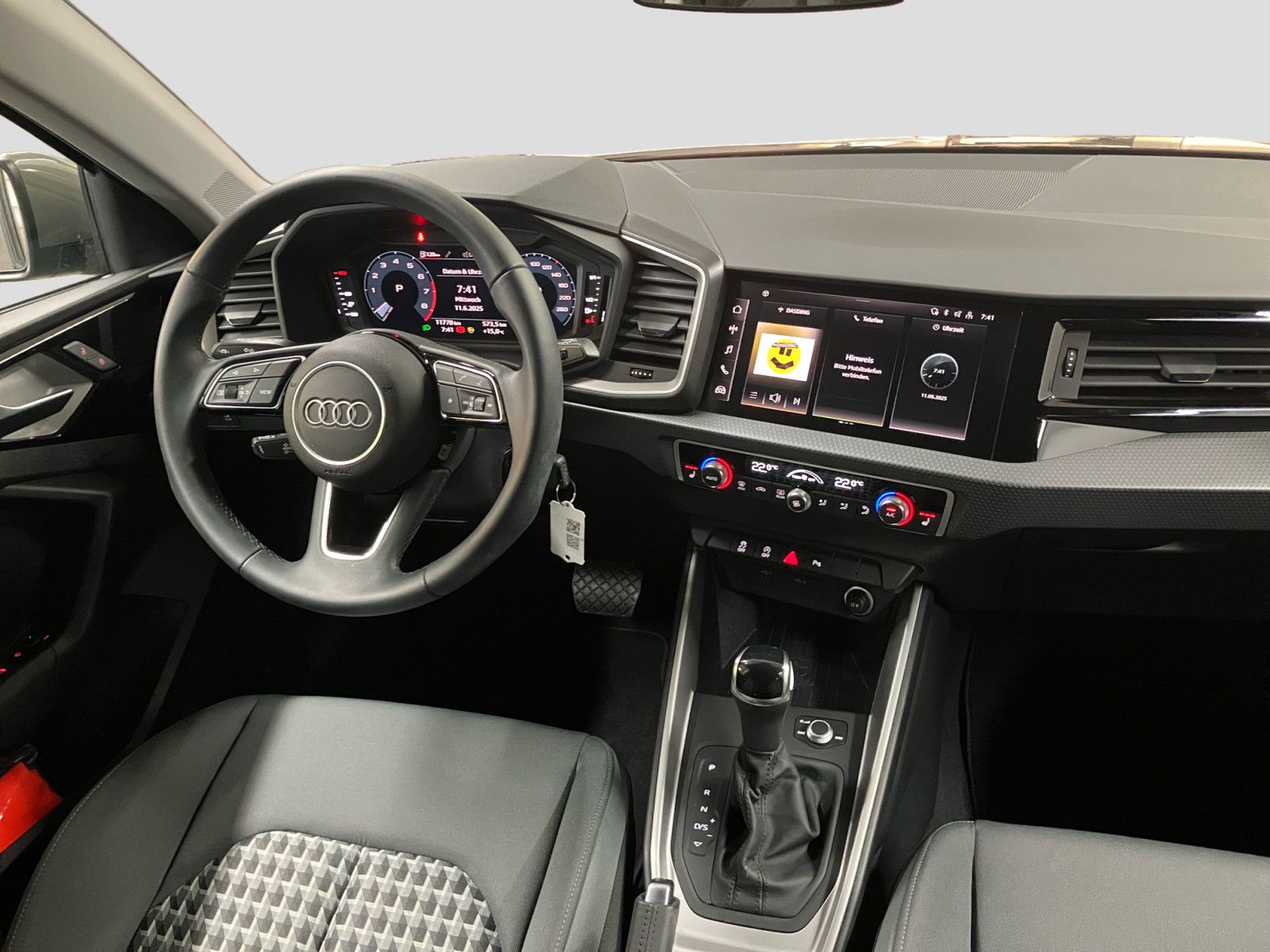 Audi A1 allstreet 30 TFSI S tronic - Samsaru's Car Outlet