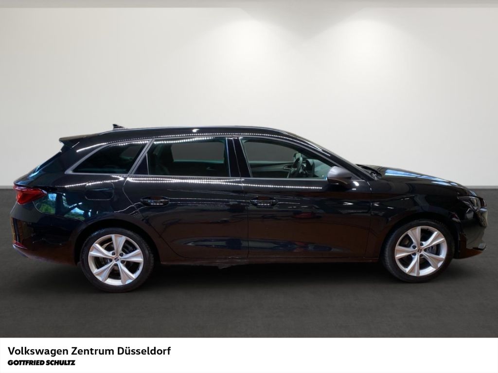 Seat Leon ST 2.0 TDI DSG AHK Navi Kamera Sitzheiz