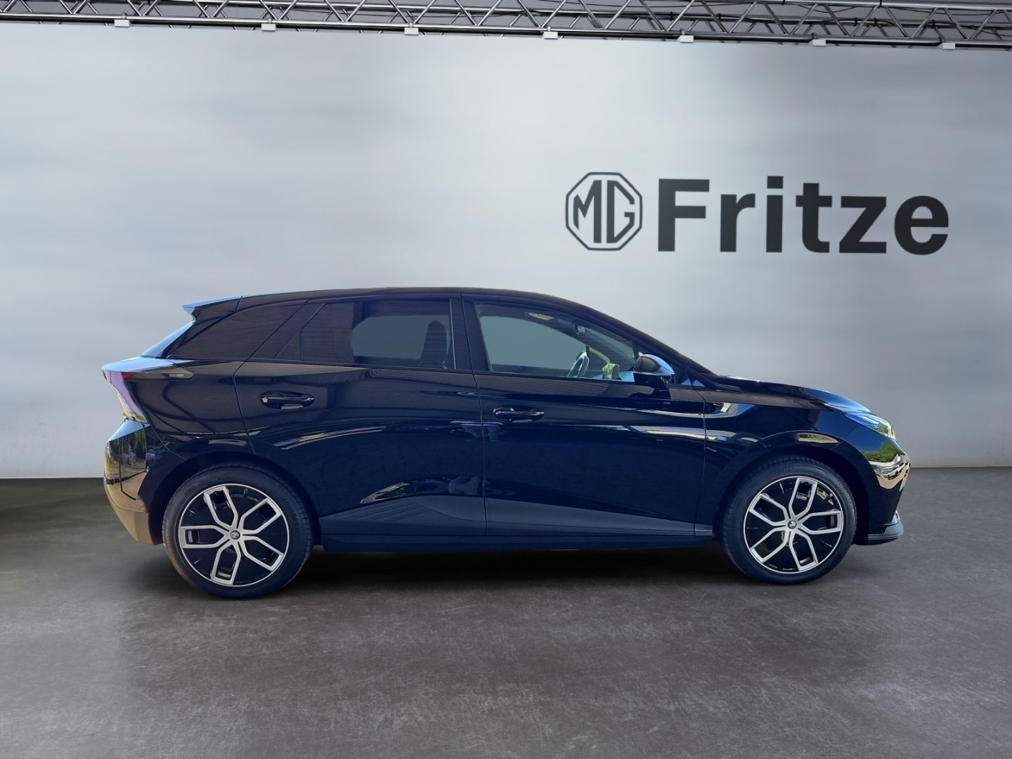 MG4 Luxury / 64 kWh / Navi / SHZ / 360°-Kamera