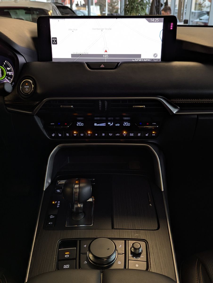 Mazda CX-80 2.5SKYACTIV PHEV 327 HOMURA+ 7-Sitze Pano