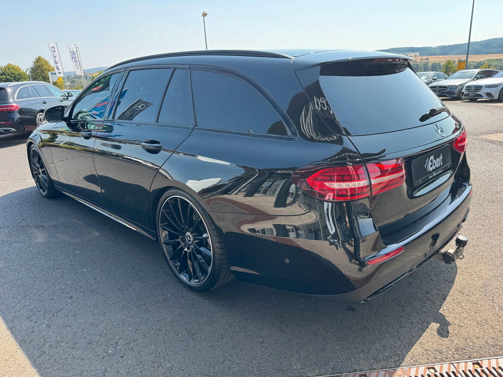 Mercedes-Benz E 400d 4M AMG+Burm+Pano+AHK+Distr+Memory+Night