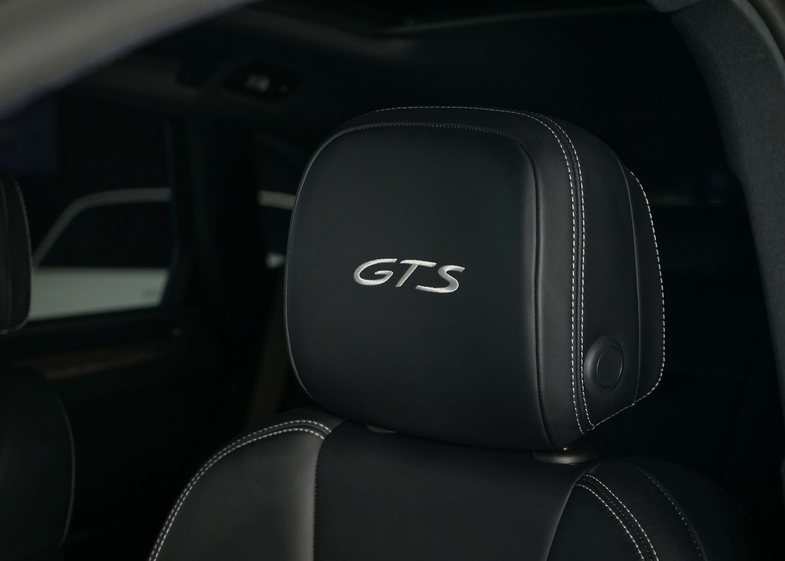 Porsche Macan GTS - Samsaru's Car Outlet