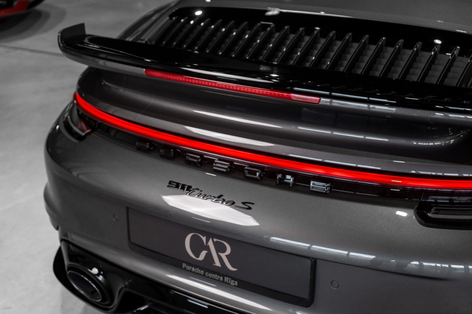 Porsche 911 Turbo S Cabrio - Samsaru's Car Outlet