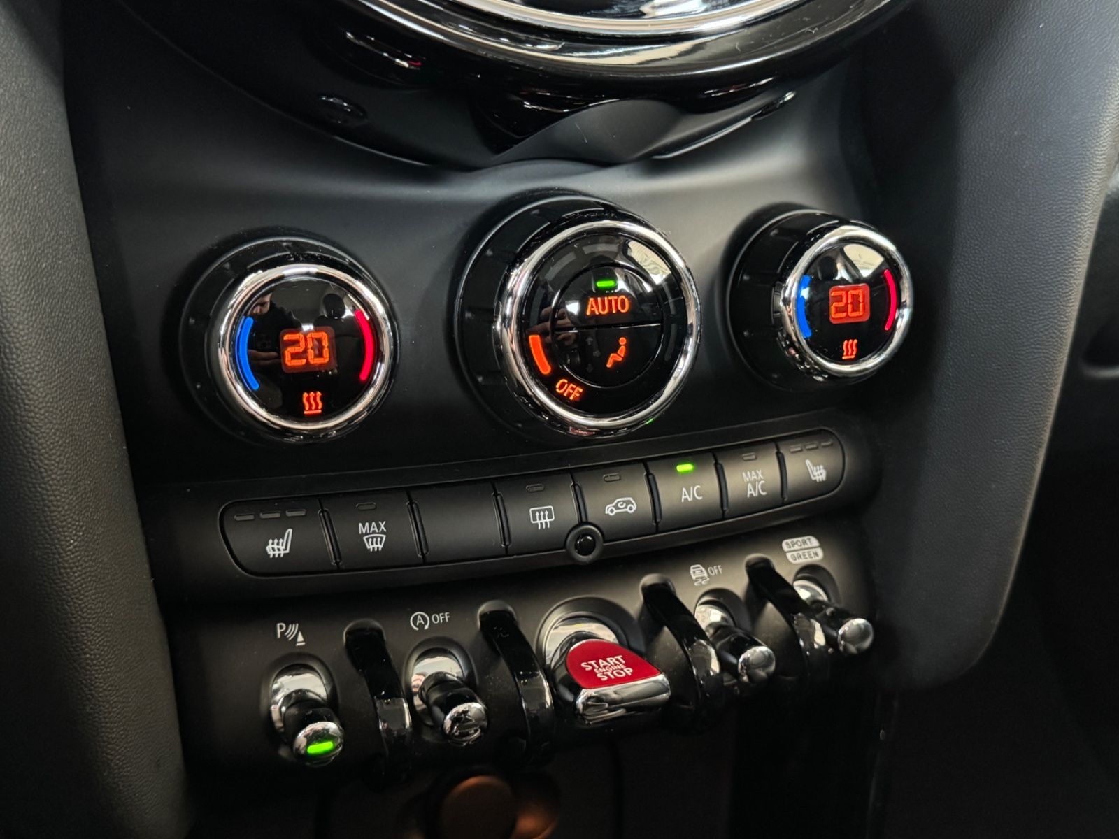 MINI Cooper S Classic - Samsaru's Car Outlet