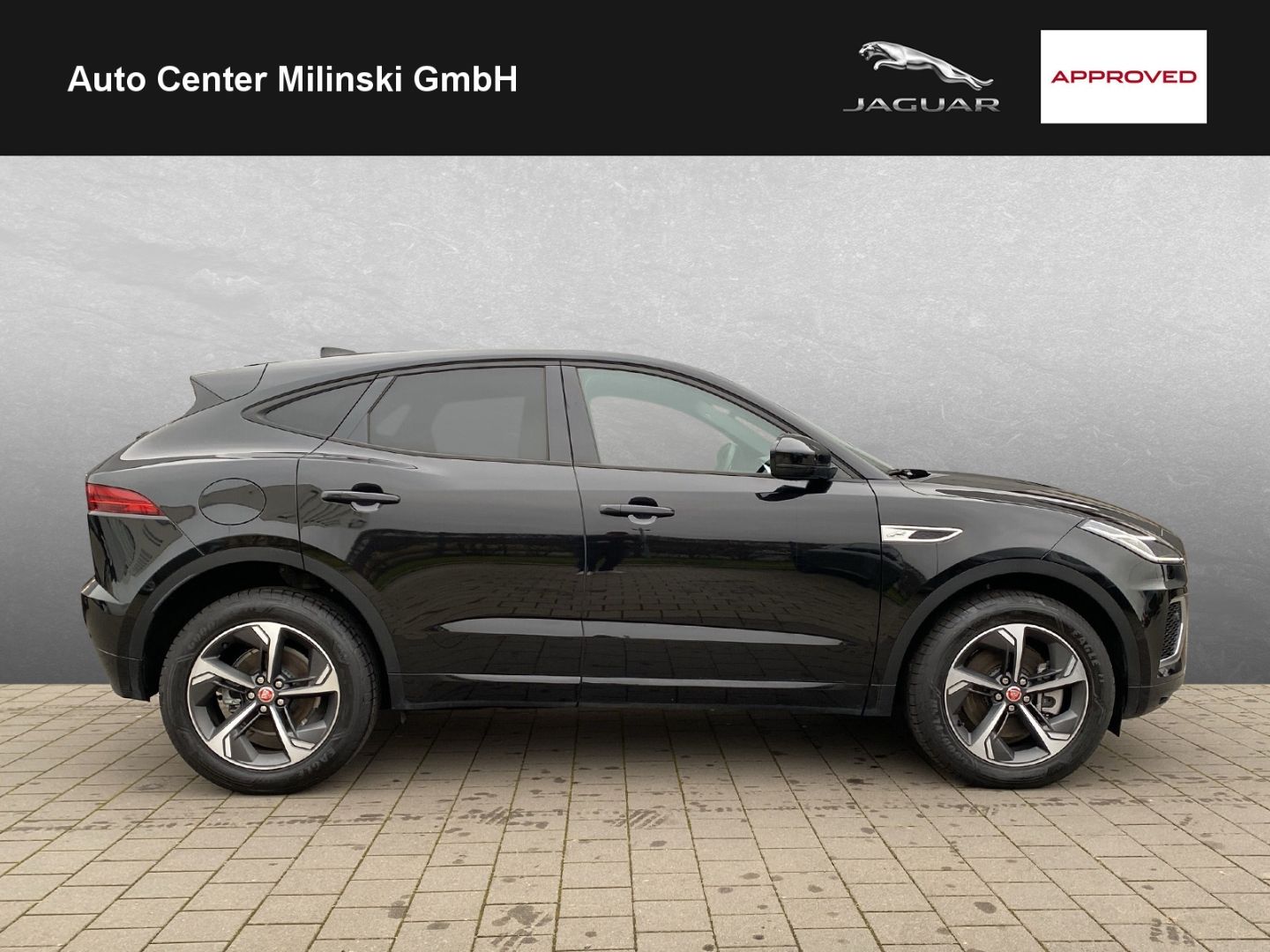Jaguar E-Pace D165 R-Dynamic SE ACC Keyless Memory Meri