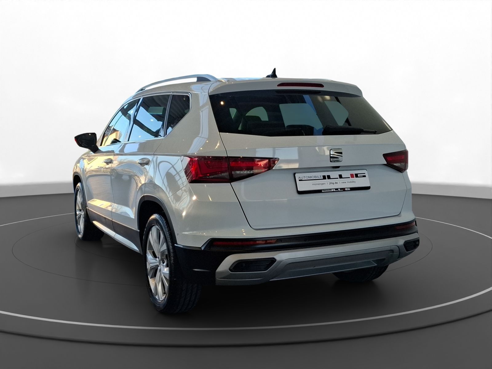 Seat Ateca 2.0 TDI DSG 4Drive Xperience AHK*Pano*Kam