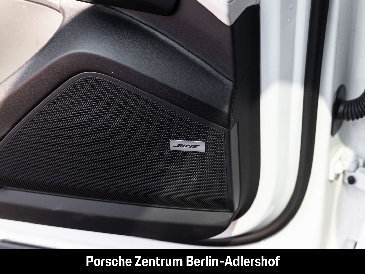 Porsche Cayenne E-Hybrid Coupe Panoramadach Luftfederung
