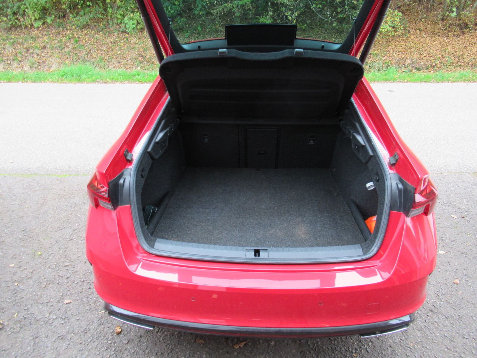 Skoda Octavia 1.4 TSI iV DSG RS FIRST EDITION - Samsaru's Car Outlet