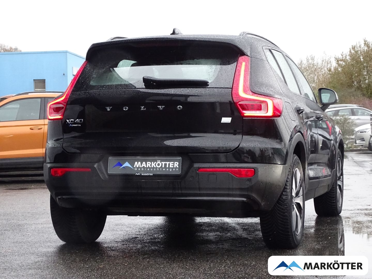 Volvo XC40 Plus Dark Recharge Plug-In Hybrid 2WD AHK