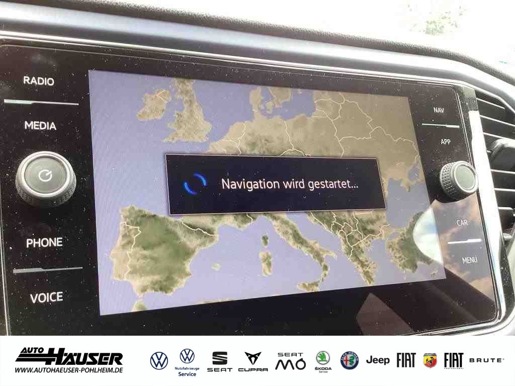 Volkswagen T-Roc Style 1.5 TSI DSG - Samsaru's Car Outlet