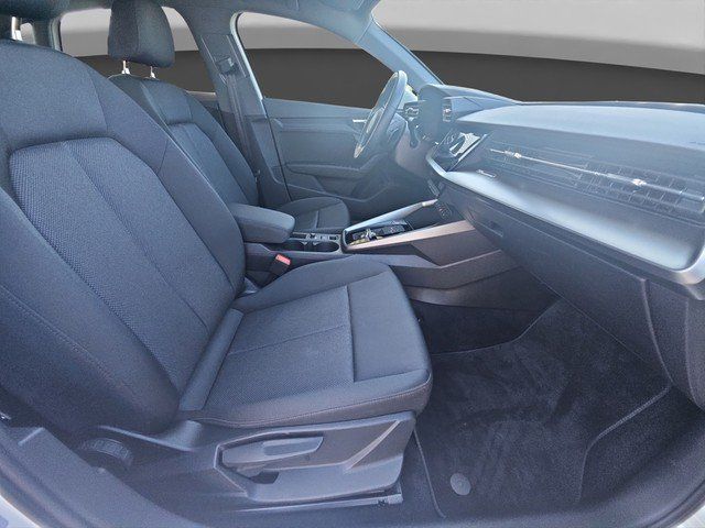 Audi A3 Sportback 40 TFSI e S tronic NAVI*ACC*GRA*SH