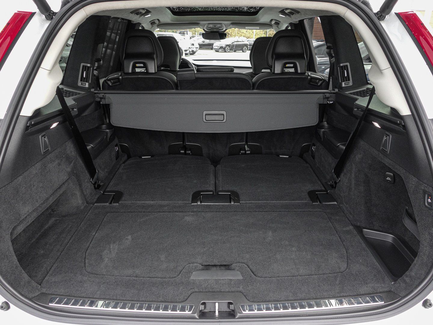 Volvo XC90 T8 AWD Ultimate Bright Plug-In