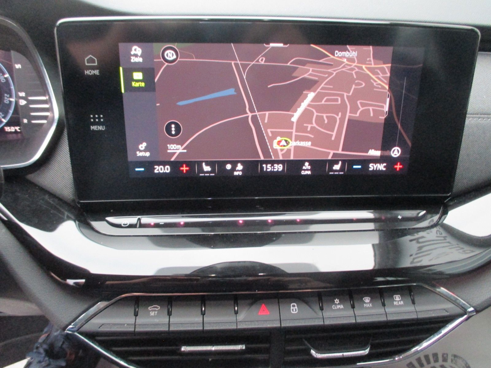 Skoda Octavia Combi 1.5 e TSI DSG Style - Samsaru's Car Outlet