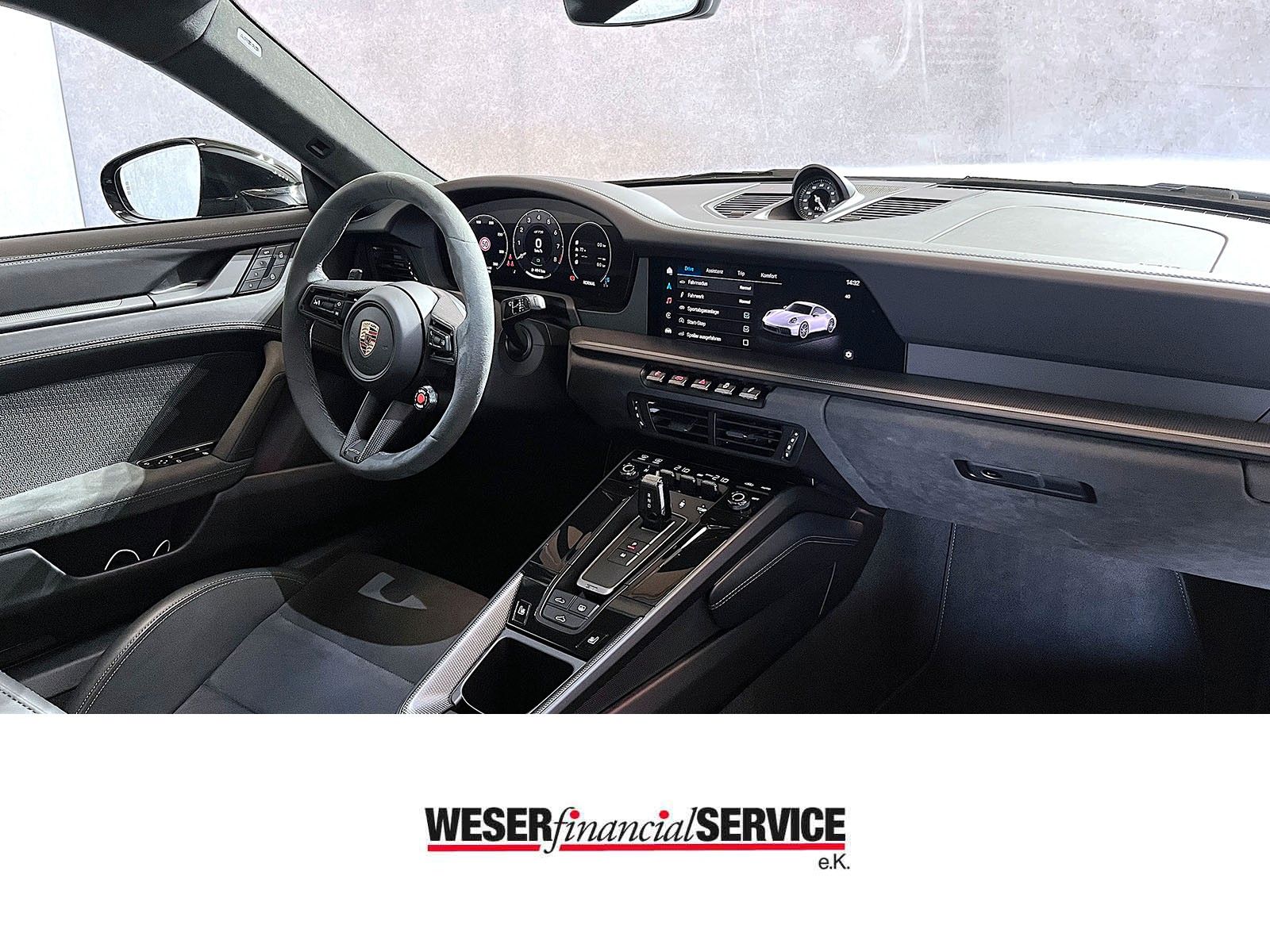 Porsche 992.2 GTS - Samsaru's Car Outlet