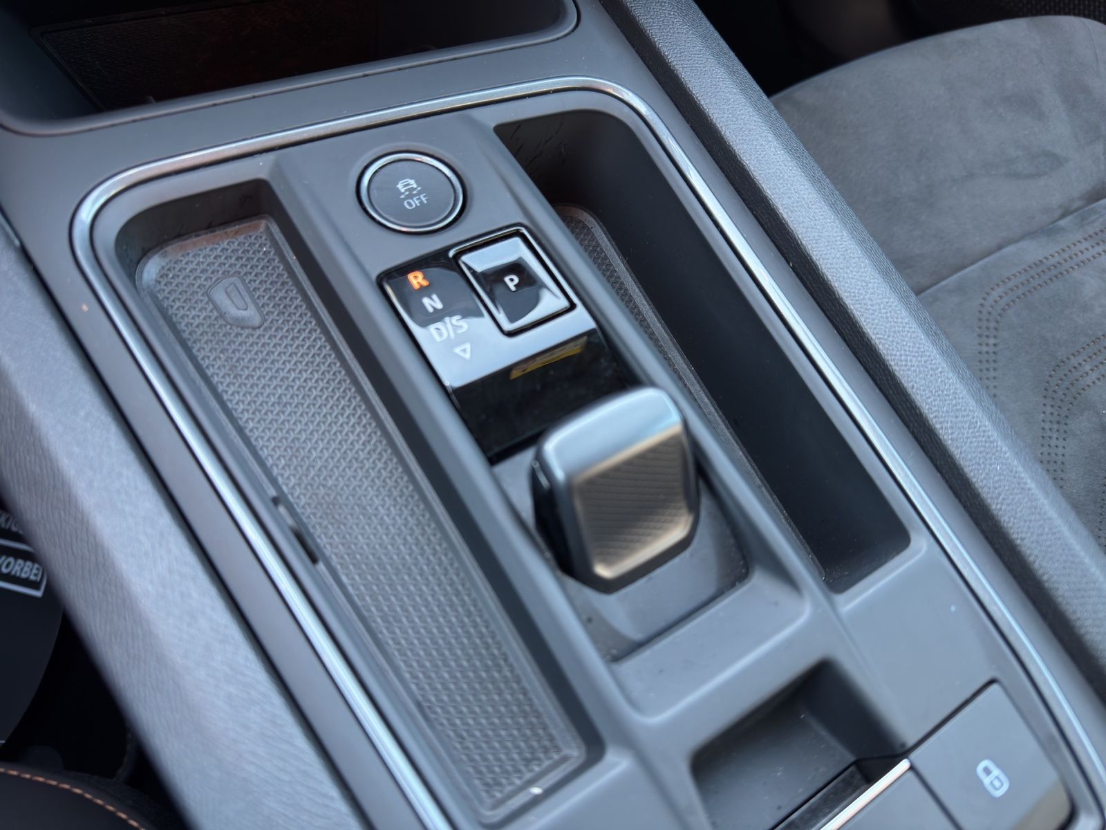 Cupra Formentor VZ 2.0 TSI DSG 4Drive Tribe Edition  P