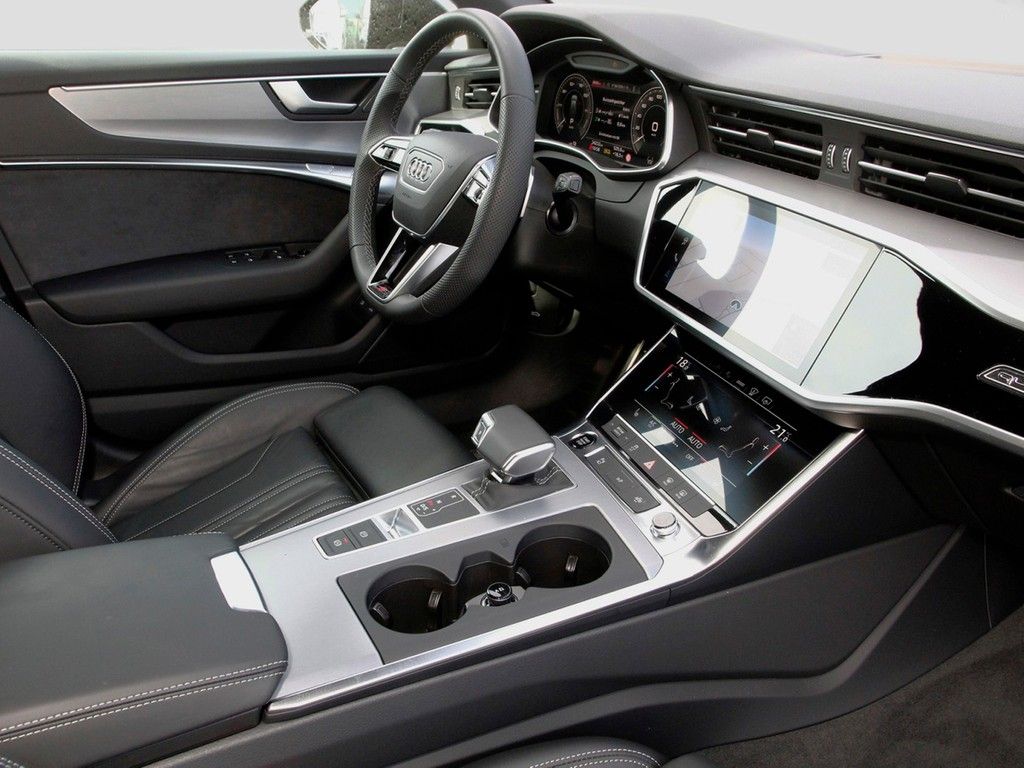 Audi A6 Avant 50 TFSI e S line qu - Samsaru's Car Outlet