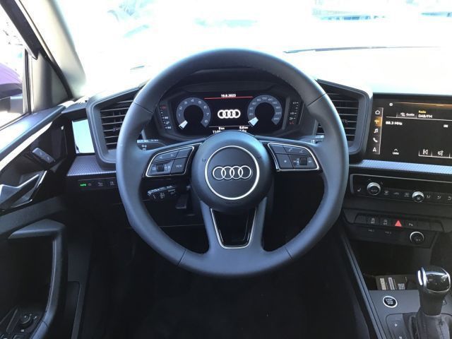 Audi A1 allstreet 30 TFSI S tronic - Samsaru's Car Outlet