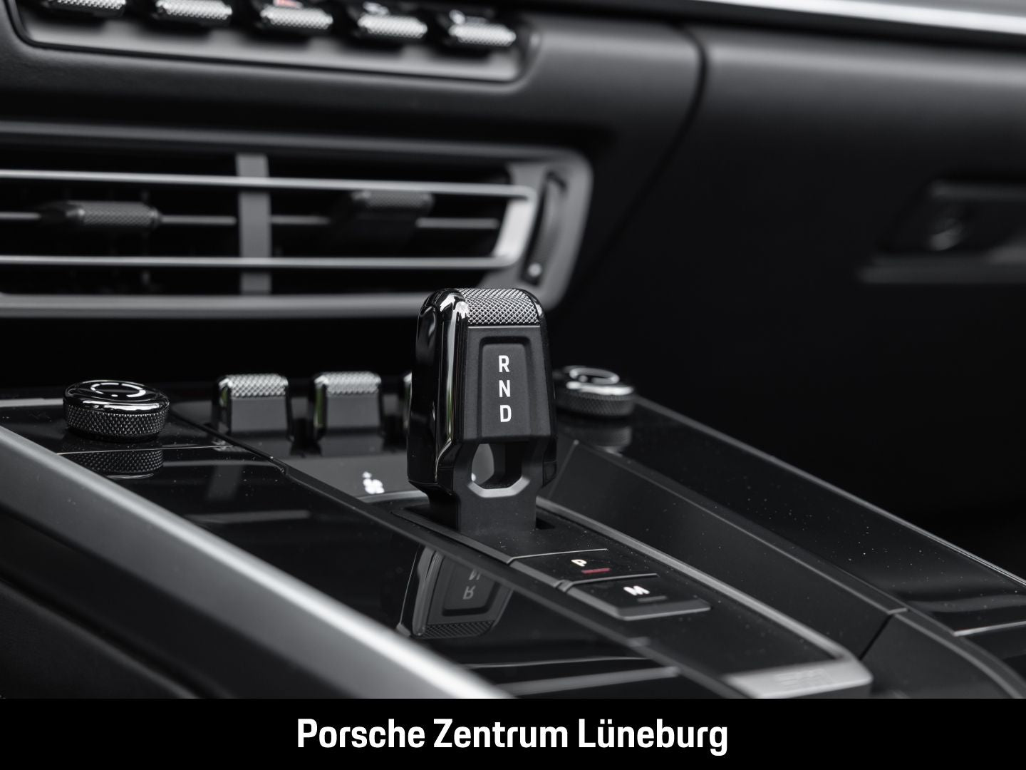 Porsche 992 911 Turbo S Cabriolet - Samsaru's Car Outlet