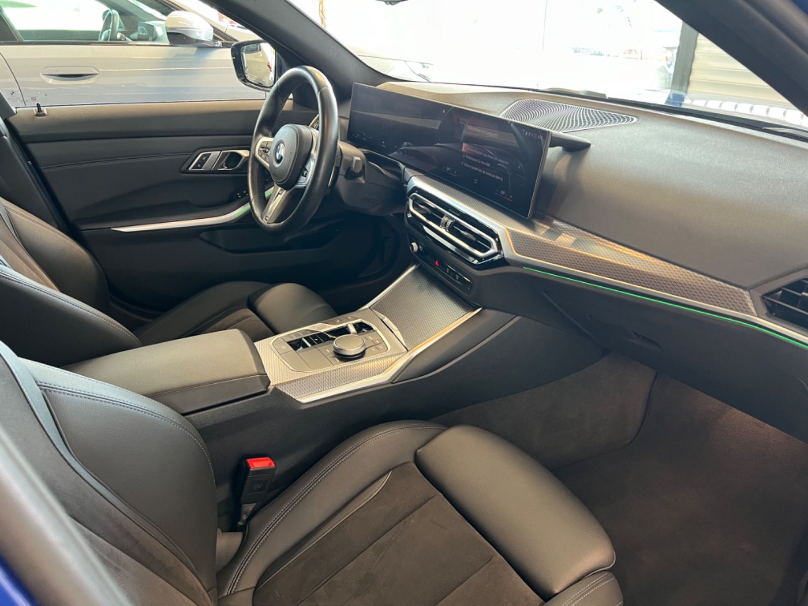 BMW 320 d xDrive M Sport - Samsaru's Car Outlet