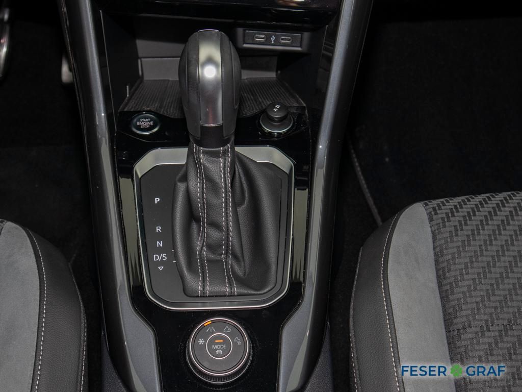 Volkswagen T-Roc 2.0TSI Sport 4x4 - Samsaru's Car Outlet