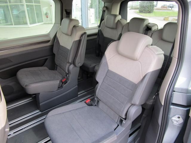 Volkswagen T7 Multivan STYLE KÜ TDI - Samsaru's Car Outlet