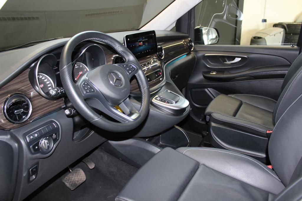 Mercedes-Benz V 300 d Avantgarde - Samsaru's Car Outlet